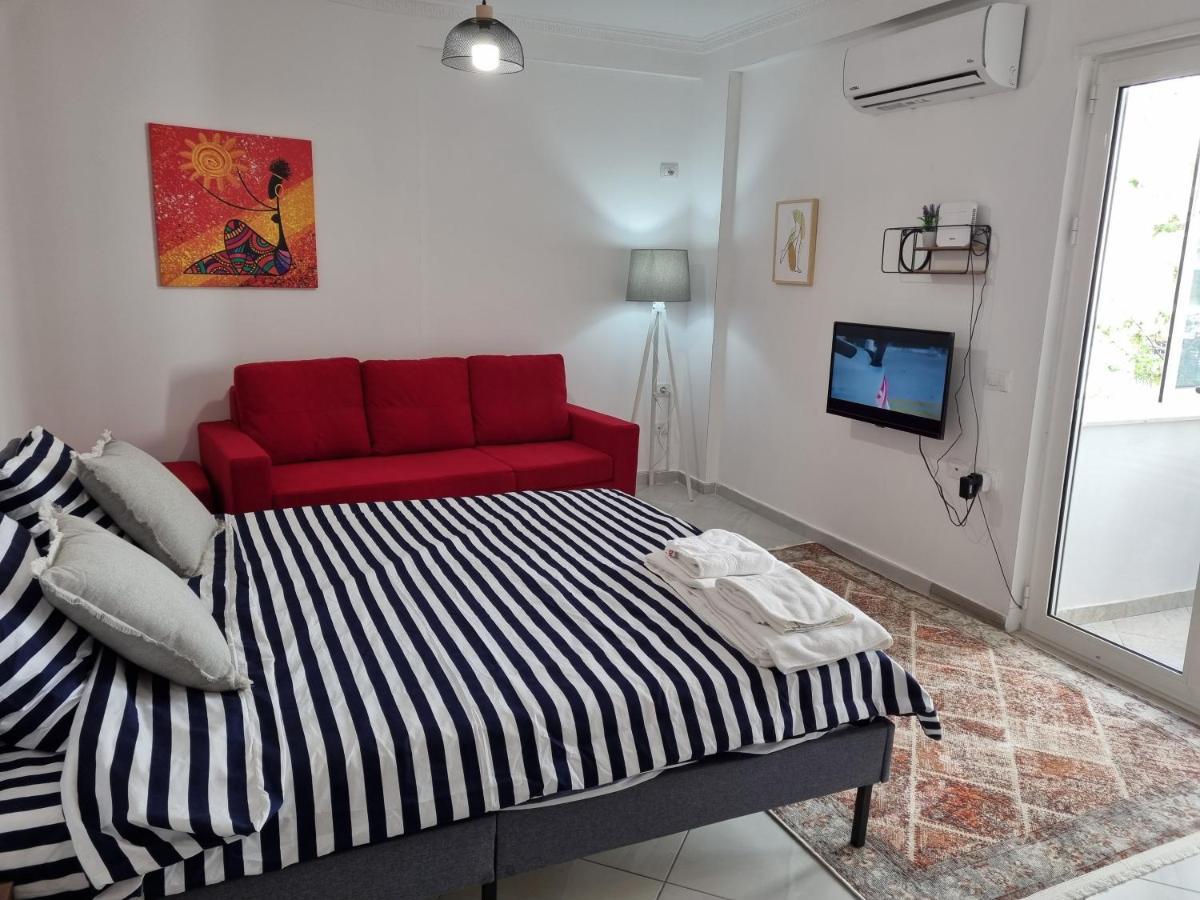 Апартаменти New Modern Studio In Central Тирана Екстер'єр фото