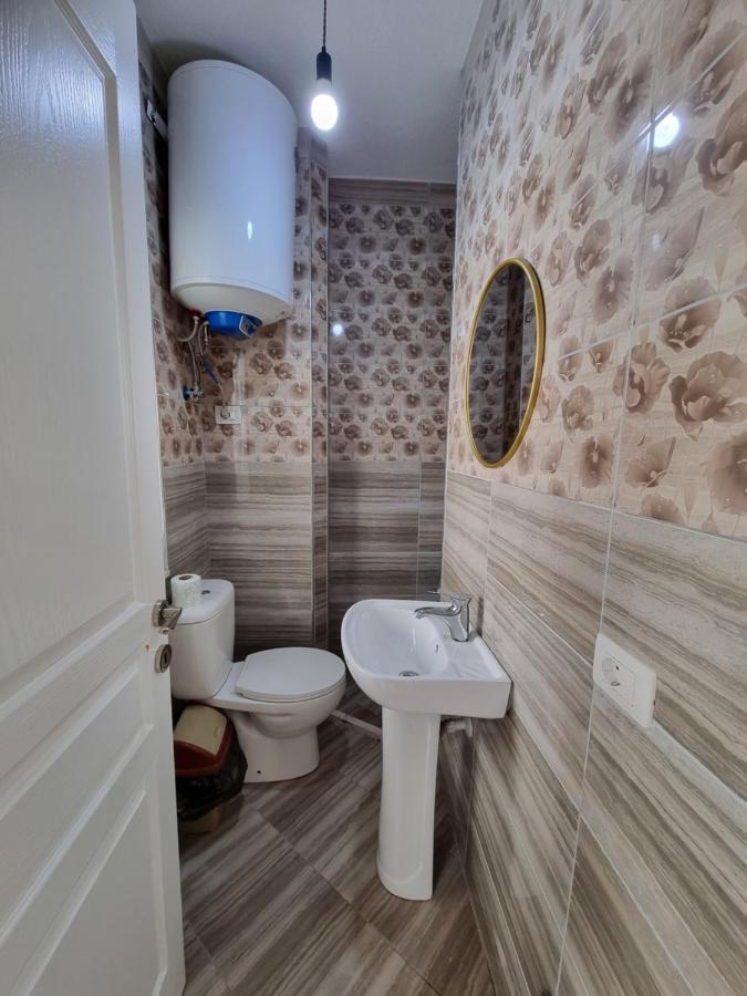 Апартаменти New Modern Studio In Central Тирана Екстер'єр фото